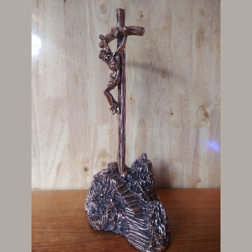 Tượng Chúa Chịu Nạn Màu Xi đồng Cao 25cm (4)