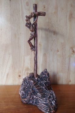 Tượng Chúa Chịu Nạn Màu Xi đồng Cao 25cm (4)
